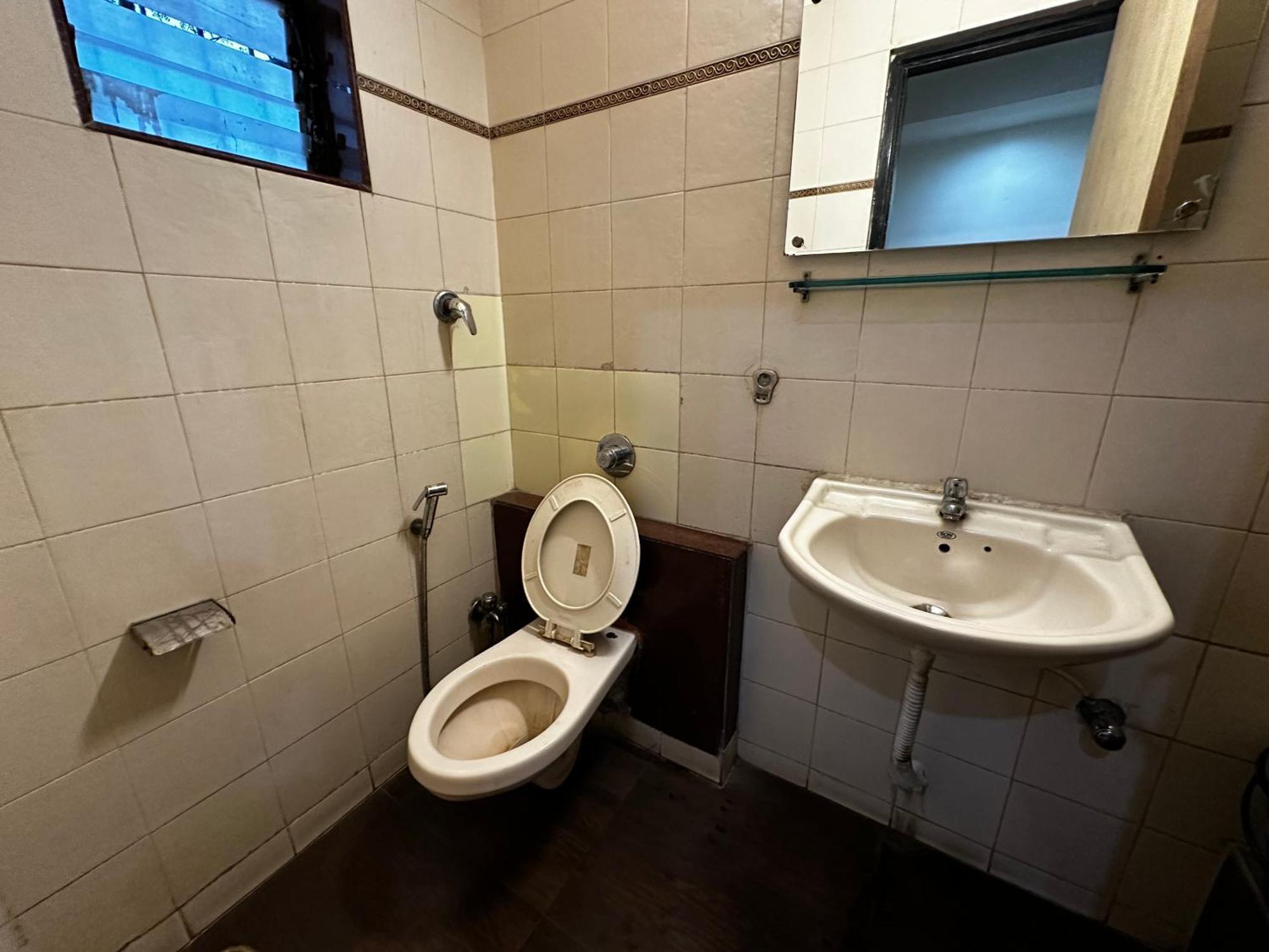 The Saffron Suites Sasupāda Dış mekan fotoğraf